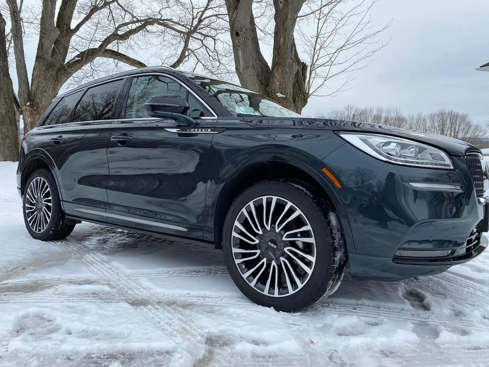 Lincoln Corsair after a ceramic coating by Precision Ceramics in Owen Sound